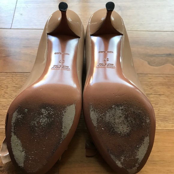 Miu Miu Nude Patent Leather Peep Toe - Picture 3 of 3